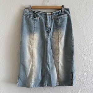 Y2K Midi Distressed Light Wash Denim Skirt Size 7